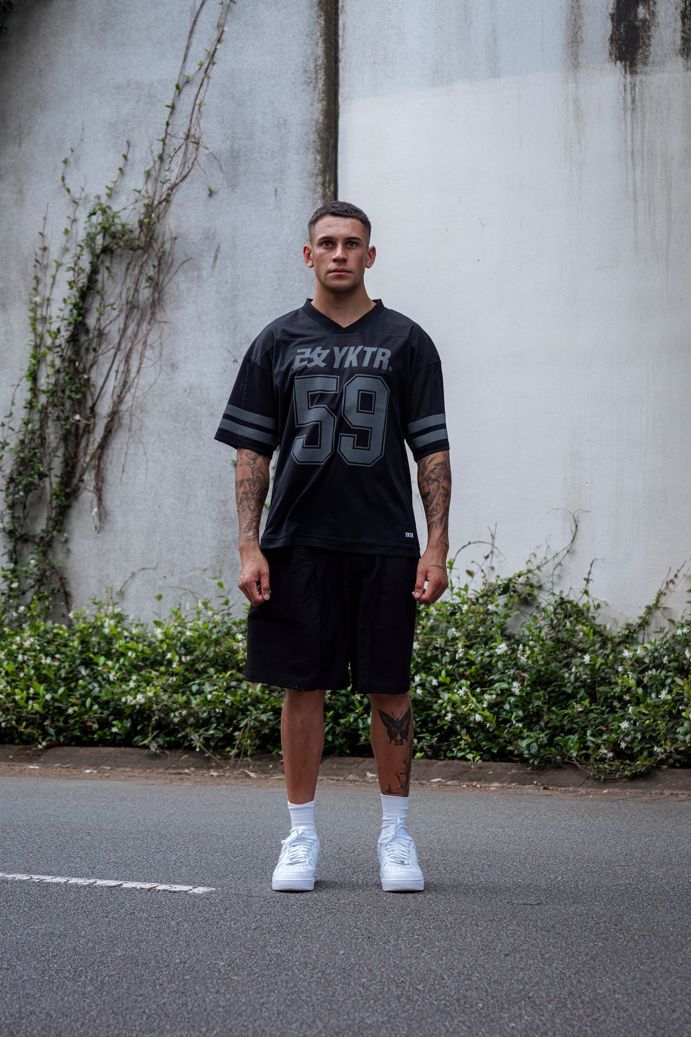 YKTR FOOTBALL JERSEY - BLACK