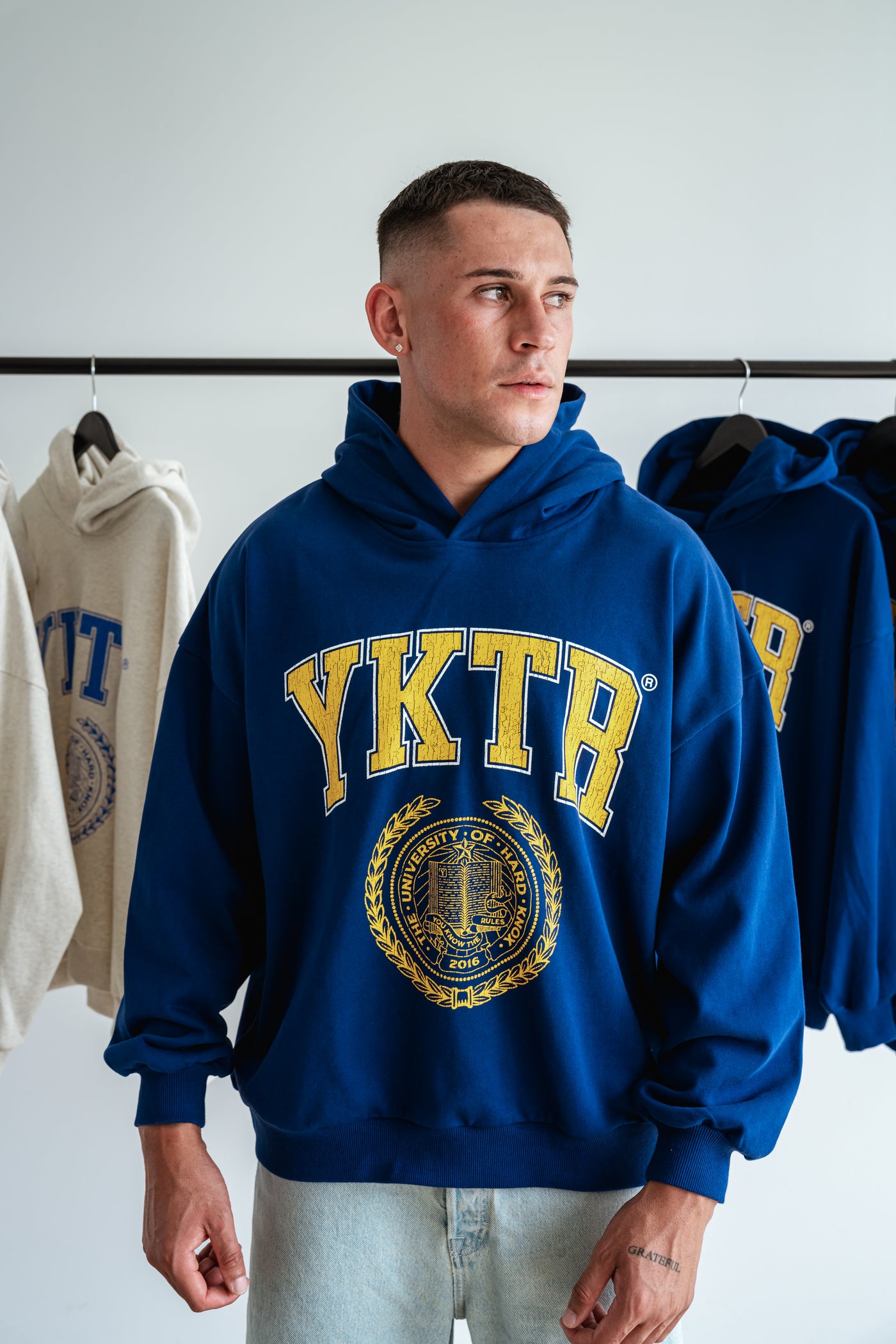 VARSITY CREST HOOD - NAVY